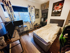 Photo 11- click for photo gallery